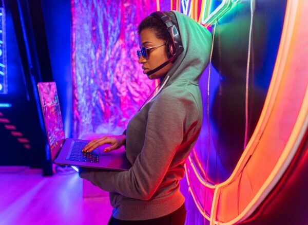 pexels-shkrabaanthony-5475786