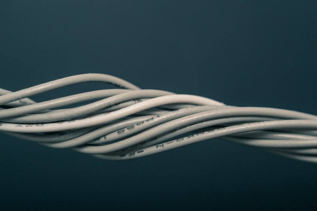 Zwinięty kabel sieciowy