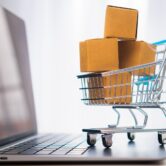 Outsourcing IT dla e-commerce — obsługa sklepu internetowego 24/7
