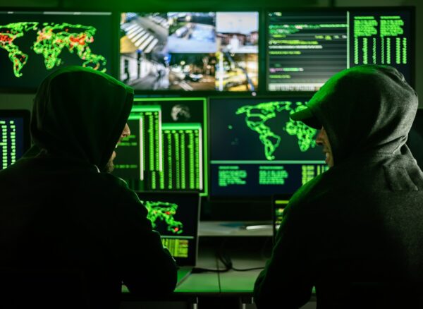 Outsourcing IT a NIS2 — czy zewnętrzny dostawca załatwia zgodność z dyrektywą